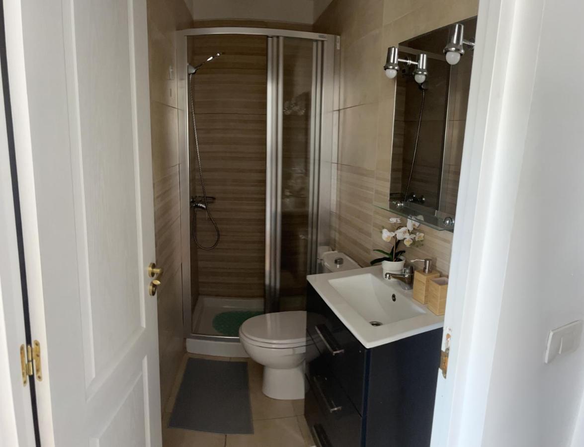 2 Bedroom Apartments Los Cristianos Beach Tenerife Tamaragua Arona  Exteriér fotografie