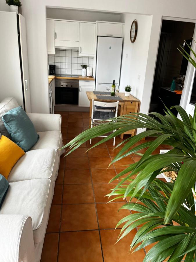 2 Bedroom Apartments Los Cristianos Beach Tenerife Tamaragua Arona  Exteriér fotografie