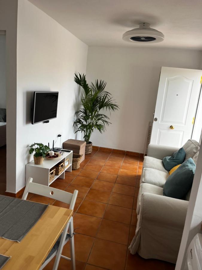 2 Bedroom Apartments Los Cristianos Beach Tenerife Tamaragua Arona  Exteriér fotografie