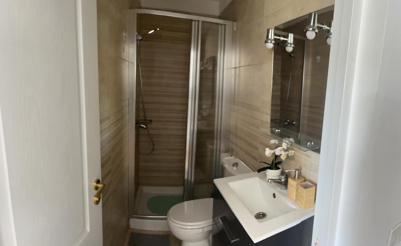 2 Bedroom Apartments Los Cristianos Beach Tenerife Tamaragua Arona  Exteriér fotografie