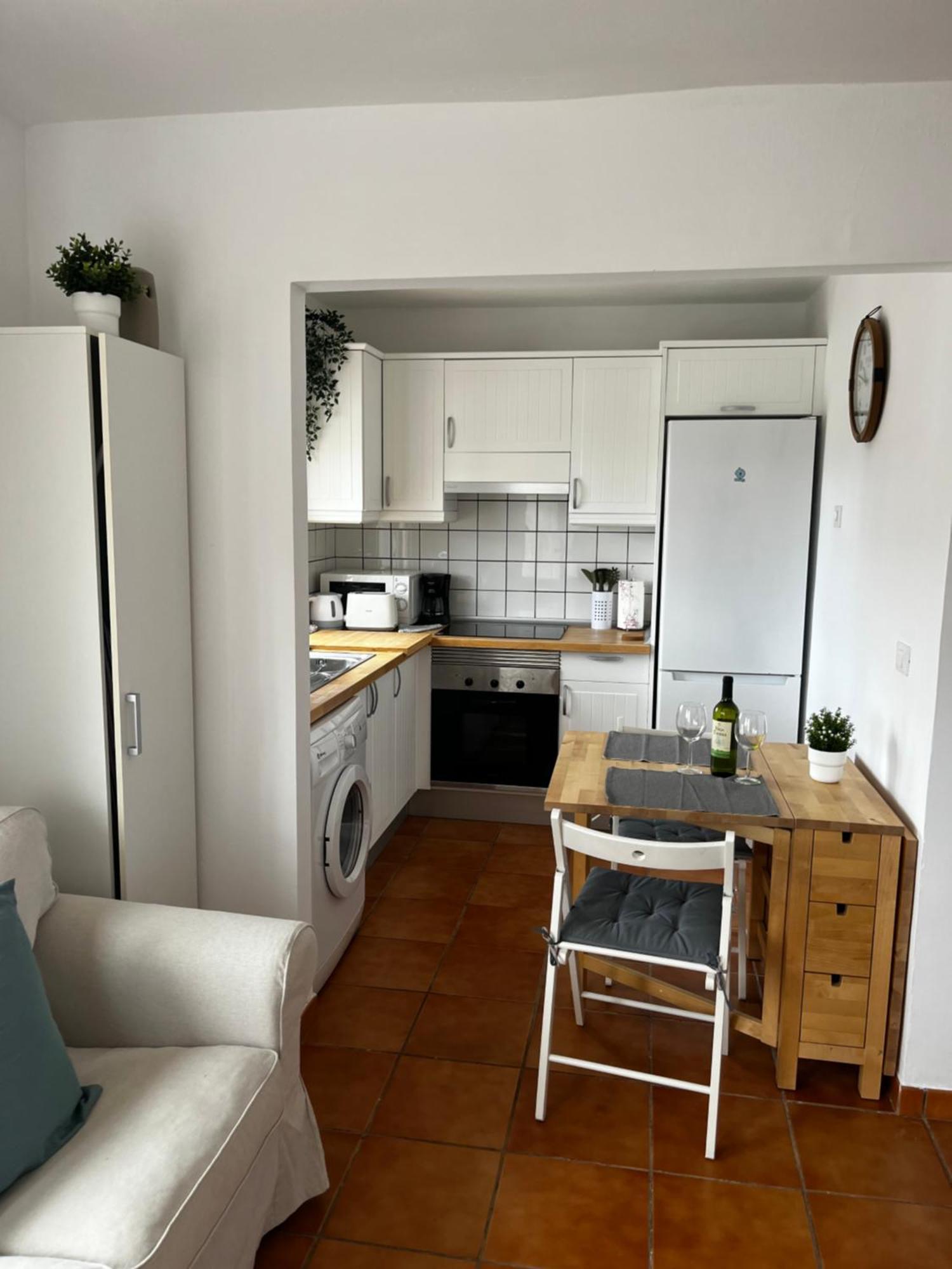 2 Bedroom Apartments Los Cristianos Beach Tenerife Tamaragua Arona  Exteriér fotografie