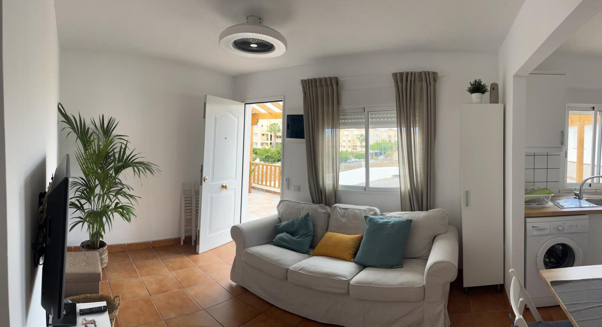 2 Bedroom Apartments Los Cristianos Beach Tenerife Tamaragua Arona  Exteriér fotografie