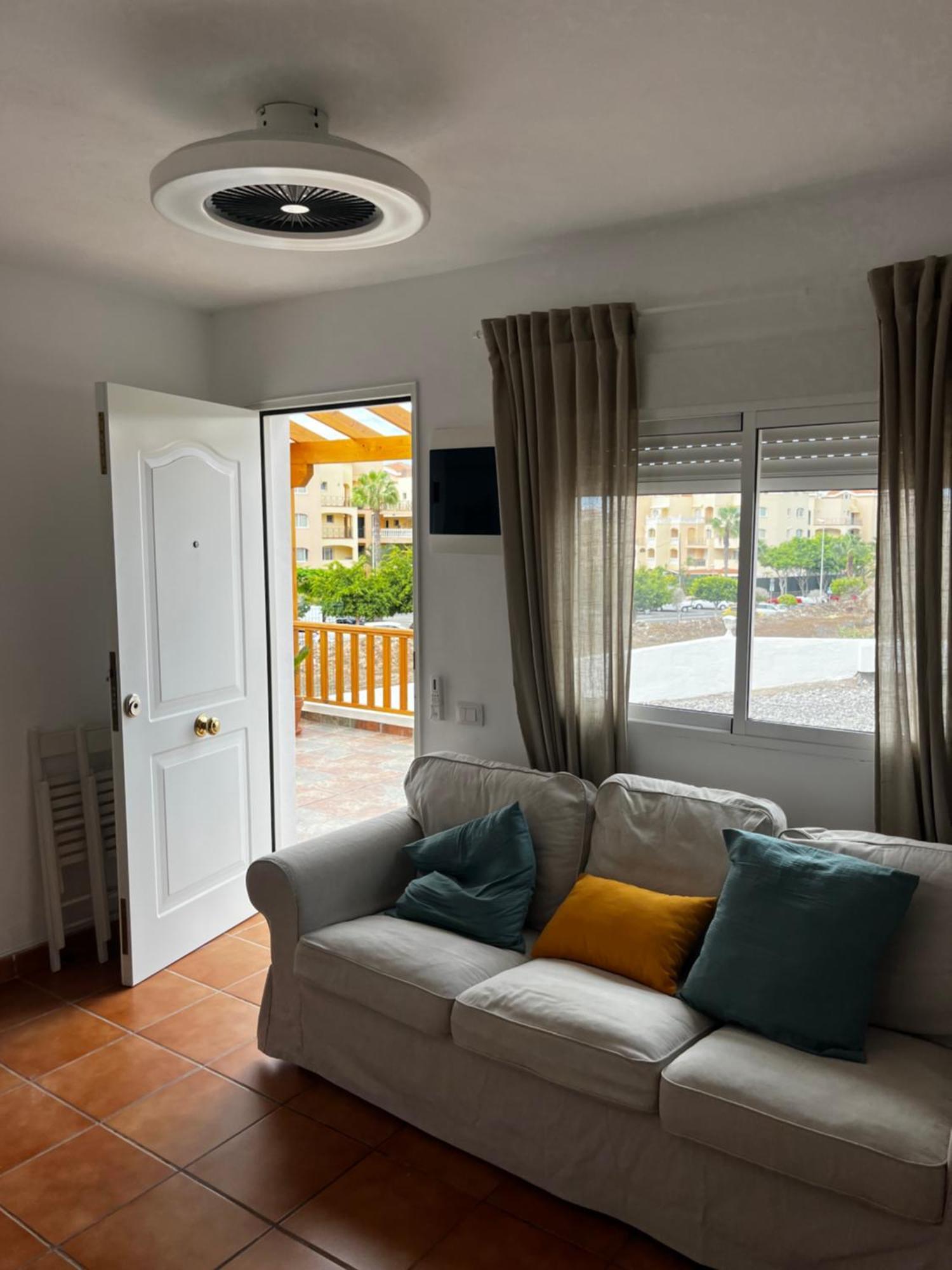 2 Bedroom Apartments Los Cristianos Beach Tenerife Tamaragua Arona  Exteriér fotografie